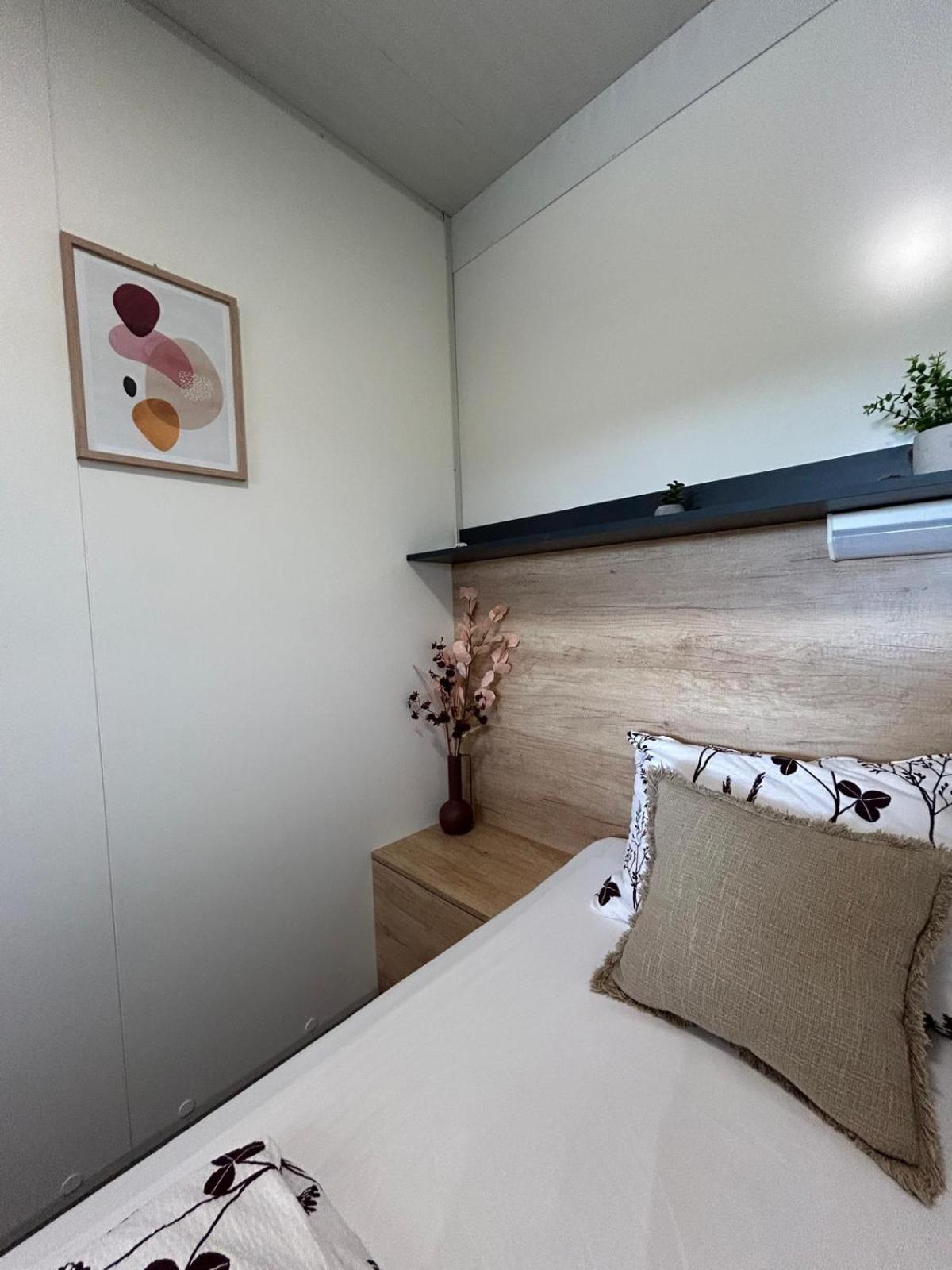 Mobile Home Vilmaris Pakoštane Buitenkant foto